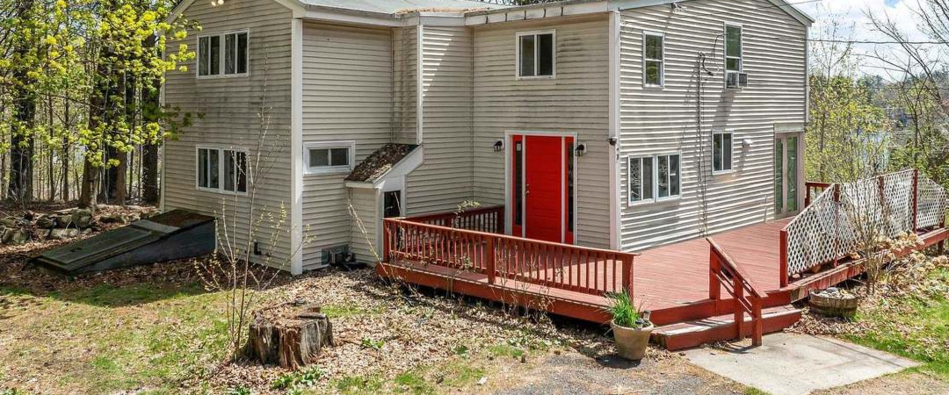 The Impact of Lot Size on Property Value in Derry, New Hampshire