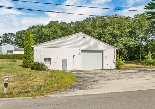 The Ultimate Guide to Finding Properties with Garages in Derry, New Hampshire