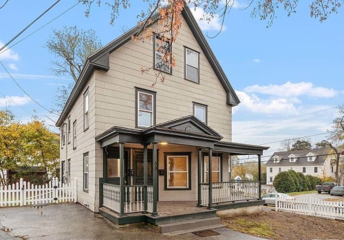 The Average Square Footage of Properties in Derry, New Hampshire: An Expert's Perspective